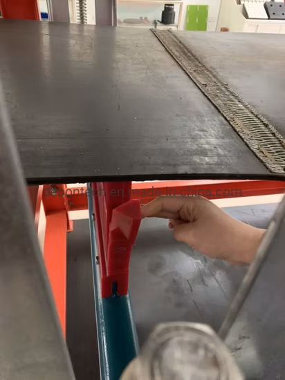 Polyurethan-Fingerbandreiniger für Chevron-Band